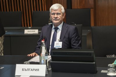 Министърът на земеделието Кирил Вътев е представил през колегите си