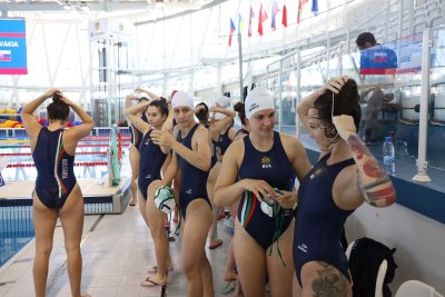 Българският национален отбор по водна топка за жени допусна поражение