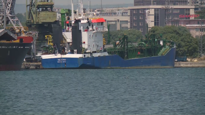 Двама моряци загинаха след инцидент на кораб край Варна