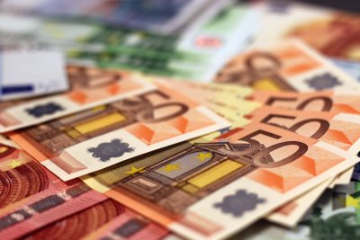 Европейската централна банка реагира пестеливо за възможността България да въведе