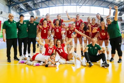 Женският национален отбор под 17 години на България стартира с
