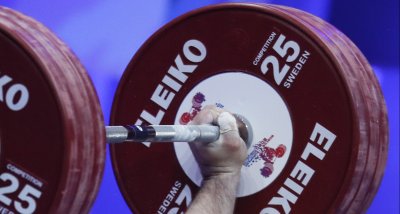 Националите по вдигане на тежести получиха премиите си от европейското първенство в Ереван