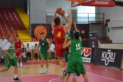 Българският национален отбор по баскетбол за момчета до 16 годишна възраст
