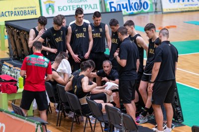 Националите на България по баскетбол до 18 години отново победиха Северна Македония в контрола