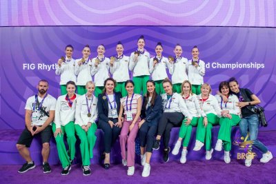 България спечели класирането по медали на световното първенство по худ. гимнастика за девойки в Румъния
