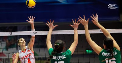 България се размина с финал на Балканиадата по волейбол за жени до 19 г. след загуба от Турция