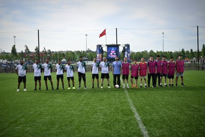 "Отборът на надеждата" оглави групата си на световното първенство по футбол за бездомни