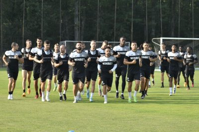Локомотив Пловдив ще бъде без две от новите си попълнения в градското дерби с Ботев