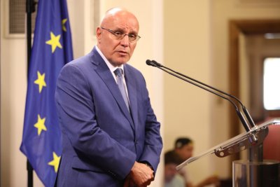 Димитър Радев беше избран отново за управител на БНБ