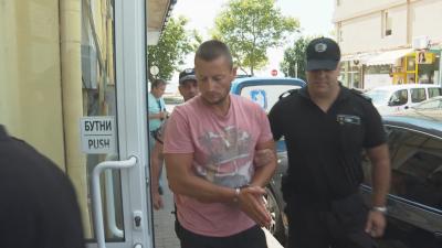 Районният съд в Поморие остави в ареста спасителя наранил французин