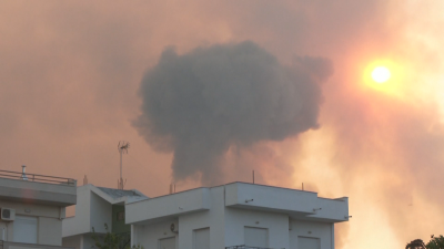 Експлозии в склад за боеприпаси в Гърция