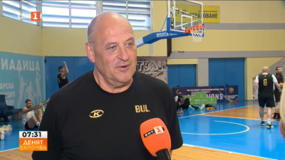 Селекционерът на баскетболния национален отбор на България Росен Барчовски даде