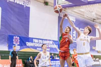 България U16 с втори пореден успех на европейското по баскетбол за момчета в Румъния