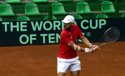 Димитър Кузманов се класира за четвъртфиналите на турнира по тенис