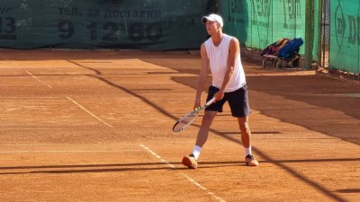 Никола Колячев с първа победа в основната схема на тенис турнирите за мъже на ITF