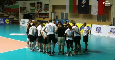 Женският национален отбор на България по волейбол записа втора поредна