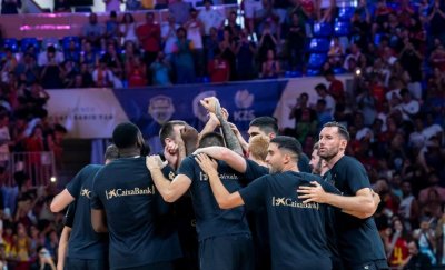 Седмица преди старта на световното по баскетбол, Канада срази шампиона Испания в приятелски мач