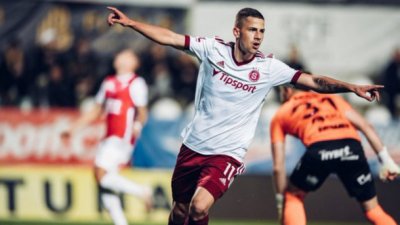 Българският футболен национал Мартин Минчев откри голова си сметка през