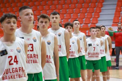 Националният отбор на България по баскетбол за момчета U14 започна