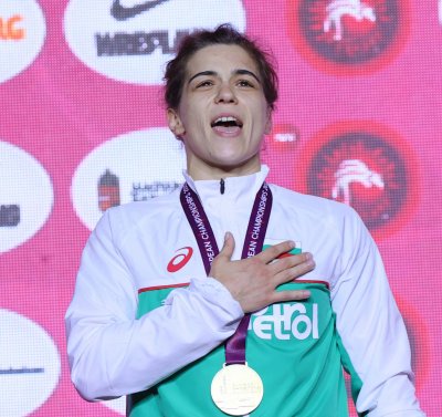 Бронзовата медалистка от Токио 2020 Тайбе Юсеин ще бъде в