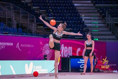 Отлична подиум тренировка за българките преди световното първенство по художествена гимнастика във Валенсия