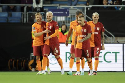 Португалският Брага победи гръцкия Панатинайкос с 2 1 в първата среща