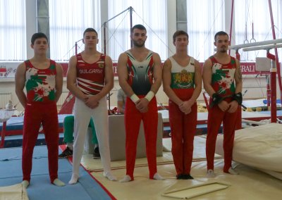 Мъжкият национален отбор по спортна гимнастика отпътува днес за участие
