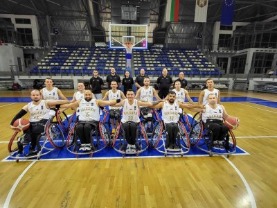 Българските баскетболни национали на колички започнаха подготовка за европейското