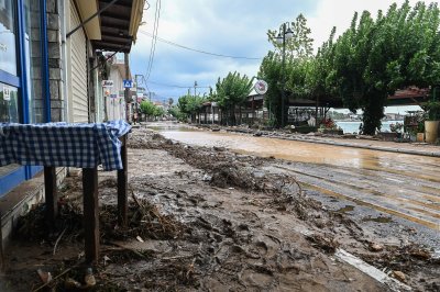 Бурята Даниел наводни Гърция и Турция, расте броят на загиналите