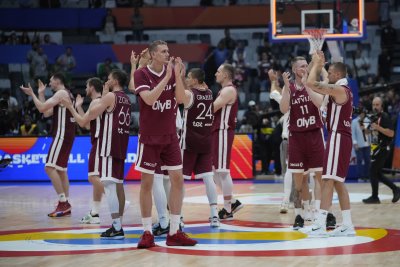 Националният отбор на Латвия по баскетбол за мъже победи Италия