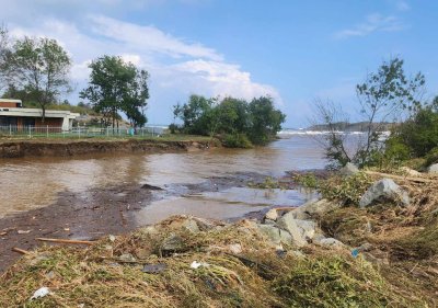 Водата от чешмите в Царево и Приморско продължава да е негодна за пиене