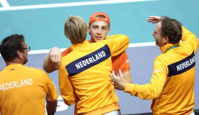 Нидерландия и Австралия с победи в груповата фаза на Финалите за Купа "Дейвис"