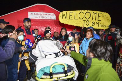 Спасиха американския спелеолог, пострадал 1000 м под земята в турска пещера