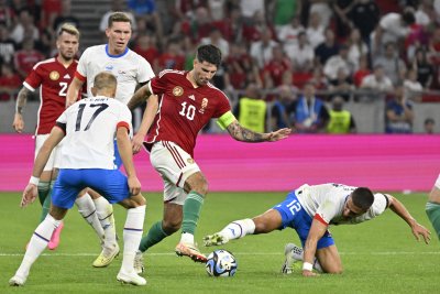 Унгария завърши наравно 1 1 у дома срещу Чехия в