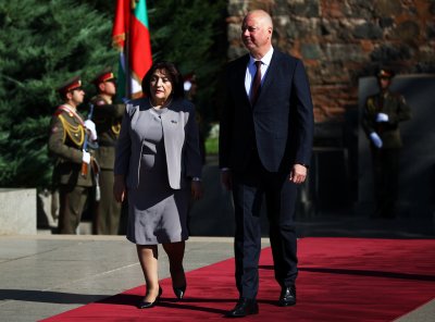 Председателят на парламента на Азербайджан е на посещение в България
