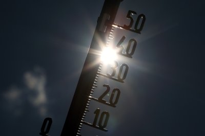 Слънчево и горещо време в следващите дни с температури над 35°