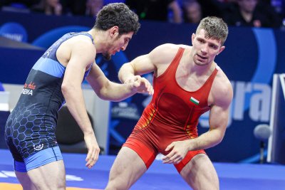 Стоян Кубатов ще се бори за бронзово отличие на 72 кг класически стил на световното първенство в Белград