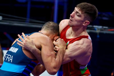 Стоян Кубатов стартира с победа на световното първенство по борба