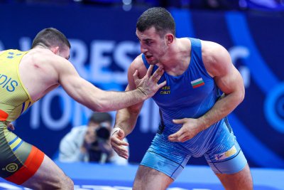 Семен Новиков загуби на полуфиналите и ще се бори за бронза