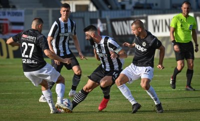 Локомотив Пловдив продължава с победната си серия в Първа лига
