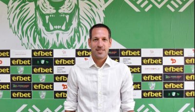Новият треньор на Берое Хосе Луис Ачиари даде първото