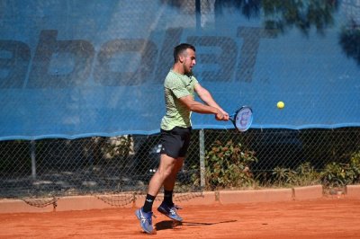 Янаки Милев стартира с успех на тенис турнира в Пазарджик