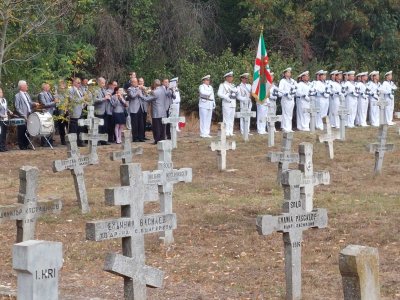 Добрич почита паметта на героите, загинали за свободата на Южна Добруджа
