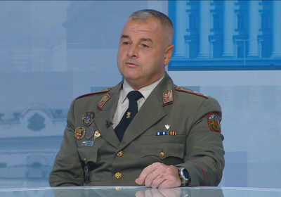 Ген.-майор Деян Дешков: От въоръжението на Сухопътните войски нищо не е предоставяно на Украйна