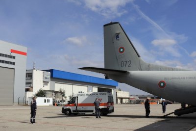 Самолет "Спартан" транспортира пациент от Русе до София