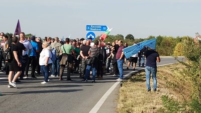 Протестиращи пред енергийния министър: Териториалните планове са краят на нашата работа
