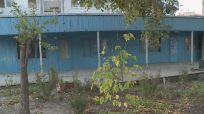 Училище остана без сграда във Варна заради ВиК авария