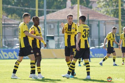 Отборът на Ботев Пловдив се наложи с 4 0 над Марица