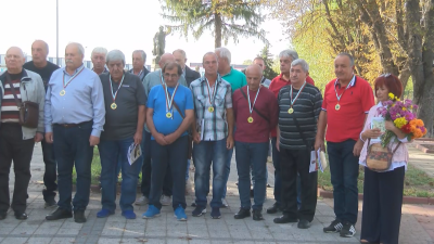 Десетки бивши служители на 21 ракетен дивизион в Пазарджик се