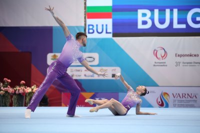 Три български двойки завоюваха четвърти места във финалите от последния